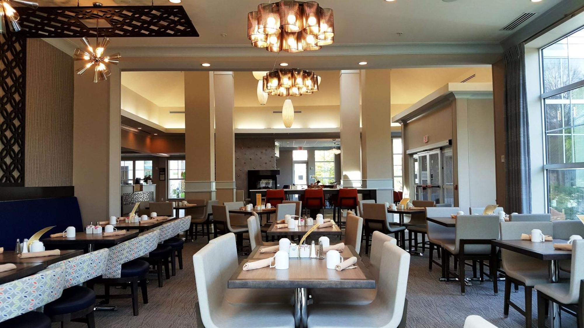 Hilton Garden Inn Freeport Downtown Екстериор снимка