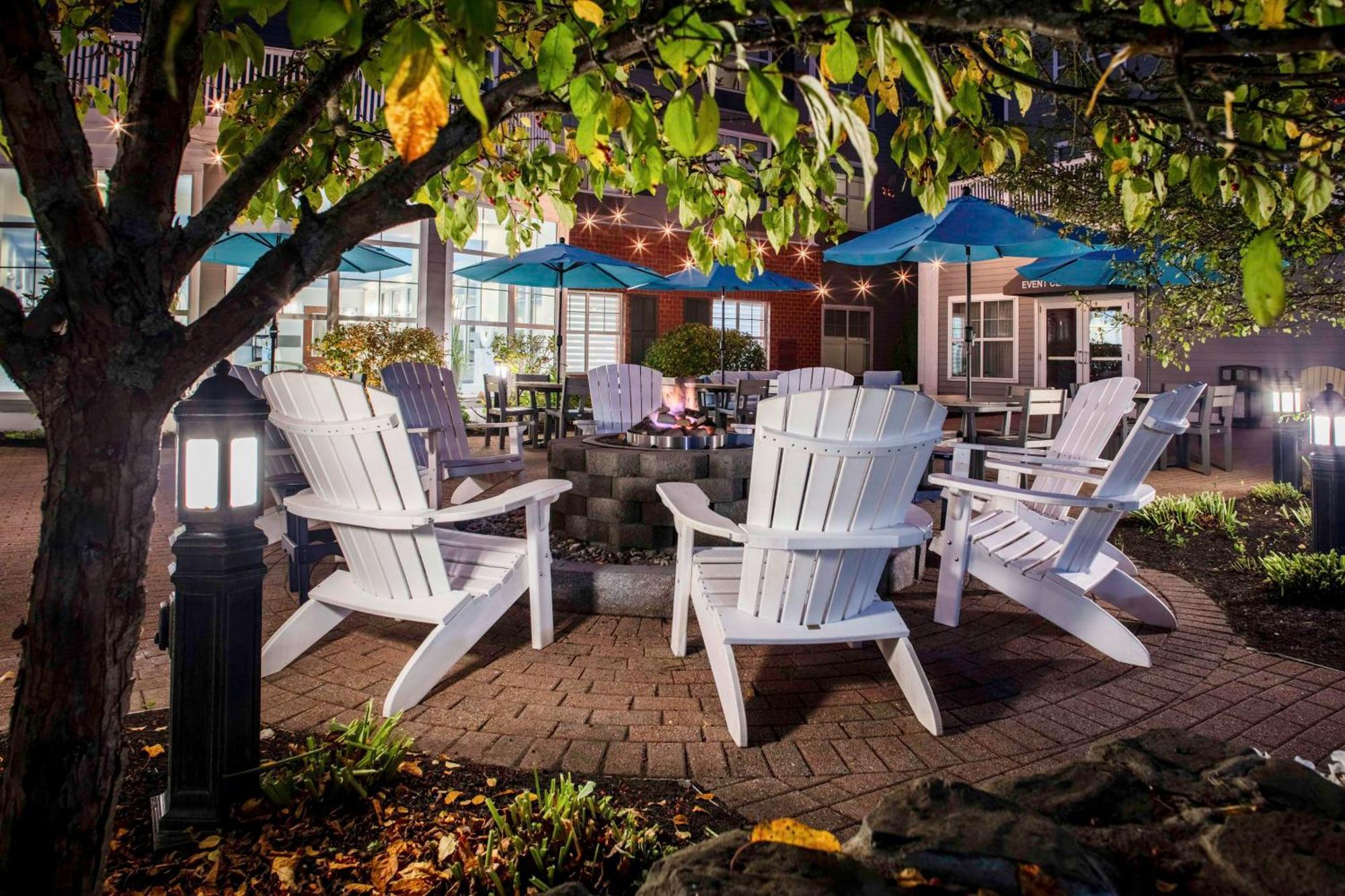 Hilton Garden Inn Freeport Downtown Екстериор снимка