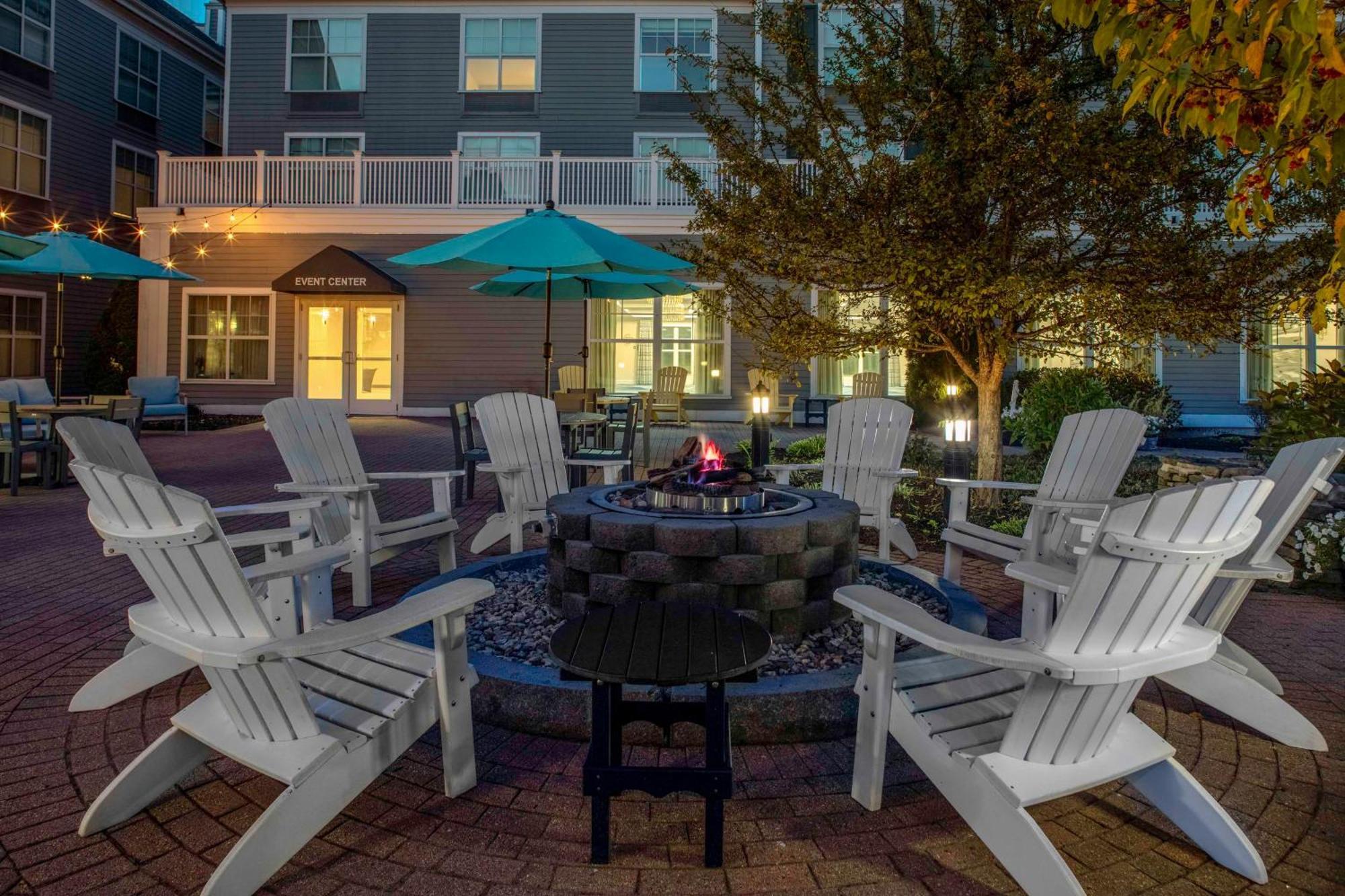 Hilton Garden Inn Freeport Downtown Екстериор снимка